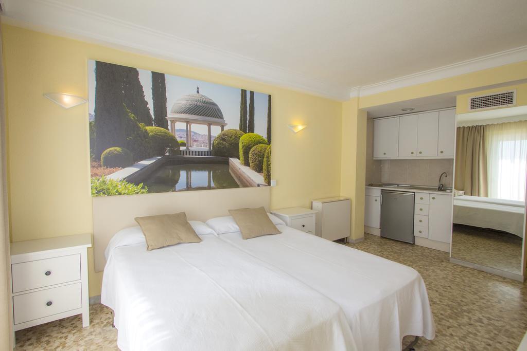 Playa Miguel Beach Club Torremolinos Exterior foto